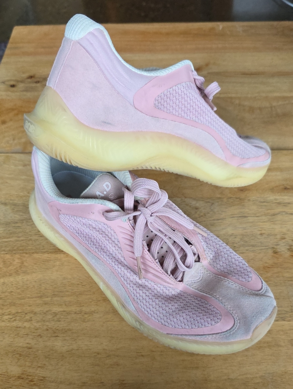 R.A.D ONE V2 Pink & White Sneakers